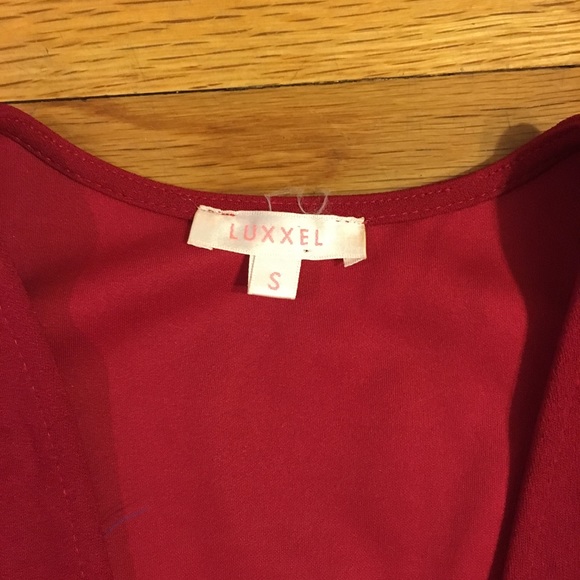 Size small dress with fringe bottom. - Picture 5 of 5